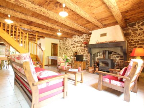 Gîte Aurec-sur-Loire, 4 pièces, 6 personnes - FR-1-582-191 - Location saisonnière - Aurec-sur-Loire