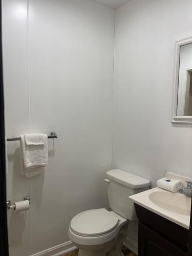 Pennswoods Inn - image 8