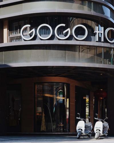 Gogo Hotel