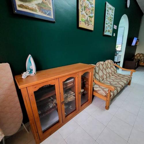 Adam Homestay - Tap to explore photos