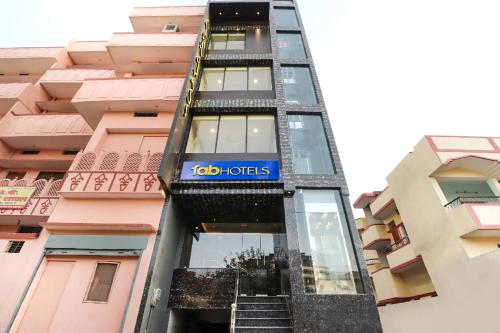 FabHotel Lemon Grass - Assi Ghat