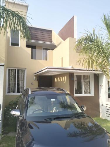 Beach Dreamz Villa 2 BHK Near Pondy and Auroville in Kilpettai