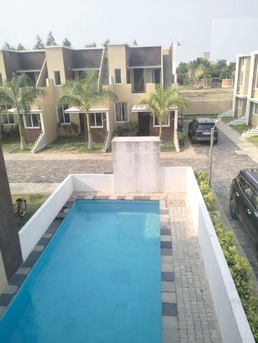 Úszómedence, Beach Dreamz Villa 2 BHK Near Pondy and Auroville in Kilpettai
