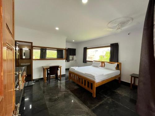 B&B Mahabalipuram - ANAND GUESTHOUSE by Moonrocks - Bed and Breakfast Mahabalipuram