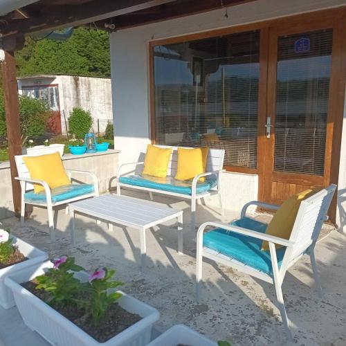 벨리코 그라디스테 Apartmani sa pogledom na Dunav - Akademik 5성급 게스트하우스 로비