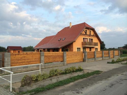  Bíbic Vendégházak, Pension in Nagybajom