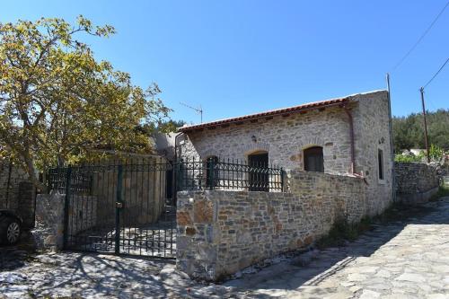 Magda Cottage, in South Crete