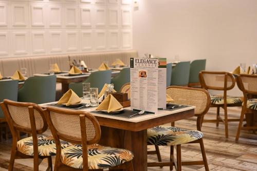 Elegance Regency, Khanna