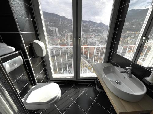Hotel Hecco Deluxe - image 10