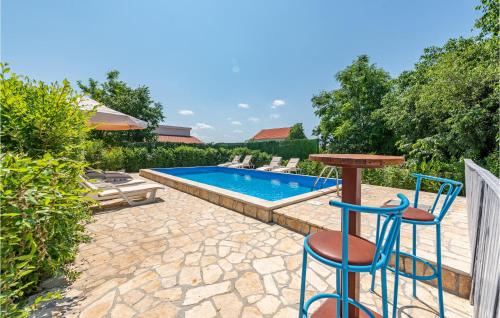 Cozy Home In Lisane Tinjske With Outdoor Swimming Pool - Lišane Tinjske