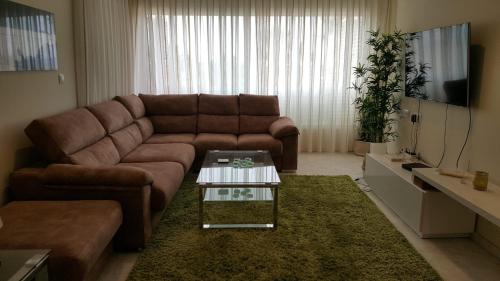 Penthouse Los Olivos - HK - 110 - HDA