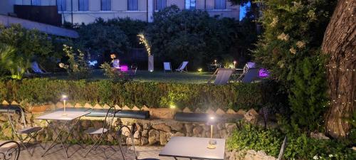 Garden, Villa Riari in Trastevere