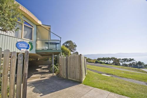 Manzara, Pierview Apartments in Lorne