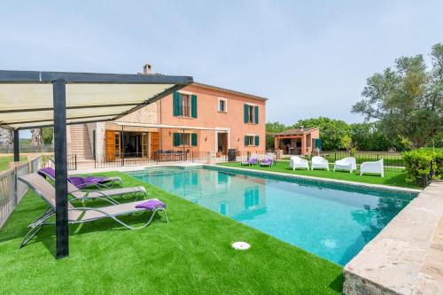 Ses Parellades by Mallorca House Rent, Manacor