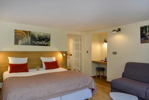 Guestroom, Moulin des Templiers Hotel & SPA in Avallon
