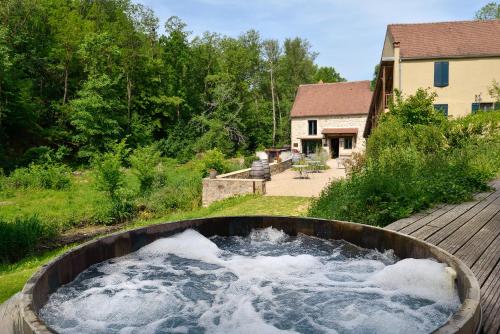 B&B Pontaubert - Moulin des Templiers Hôtel & SPA - Bed and Breakfast Pontaubert