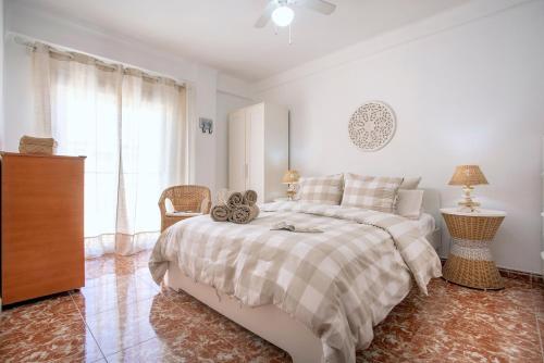 CITY CENTER AND NEXT TO THE BEACH 3 BEDROOMs
