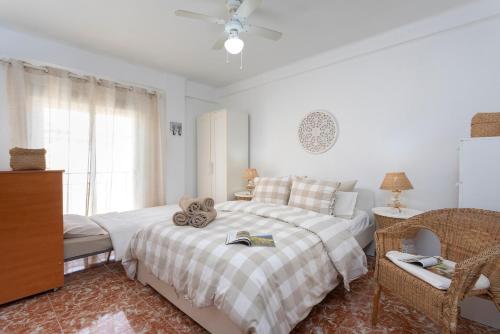 CITY CENTER AND NEXT TO THE BEACH 3 BEDROOMs