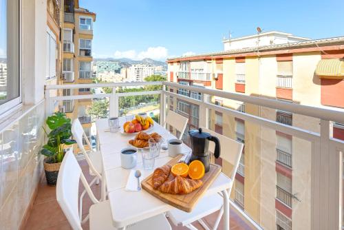 CITY CENTER AND NEXT TO THE BEACH 3 BEDROOMs