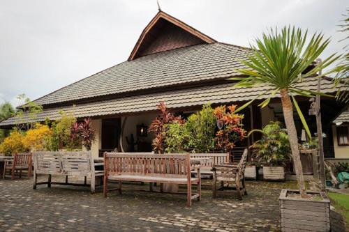 Hotel & Villa Bukit Indah Saumlaki by LeGreen — Photo 5