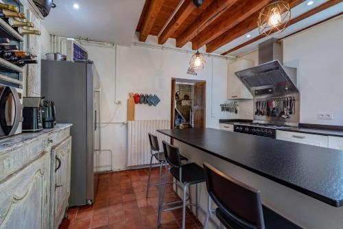 Konyha, Stunning Rural Retreat lairial, Moustey in Moustey