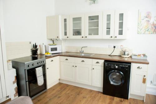 廚房, OLD CHAPEL Hayton Cumbria CA89HR in 豪