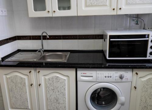 EconomicMalagaRooms in 雅爾丹城