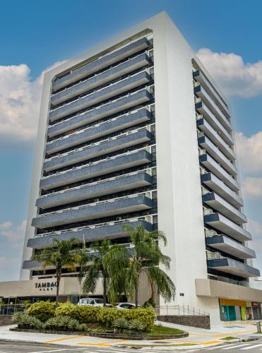 Littoral Tambau Flat