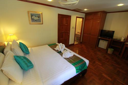 Hua Hin Golf Villa Room Type - Superior Double or Twin Room