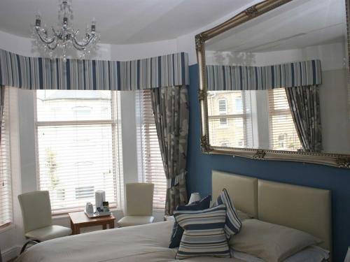 Double room, private bathroom