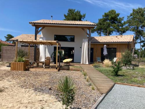 Charmante villa avec studio indépendant - Location, gîte - Vendays-Montalivet