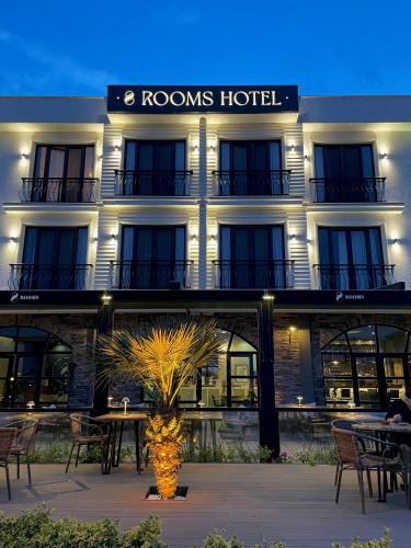 8 Rooms Boutique Hotel - image 13