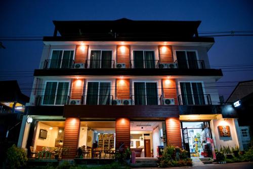 Yoont Hotel thumbnail 3