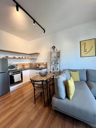 Tirana Yellow Apartment, Tirana (photo 6)