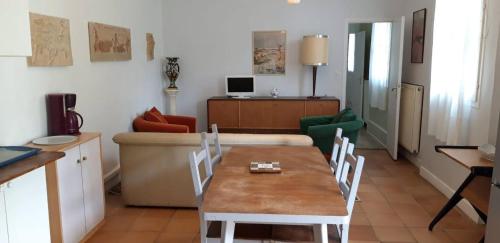 Domaine de la Panetière - Appartement Longère (Domaine de la Panetiere - Appartement Longere) in Auteuil (Ile-de-France)