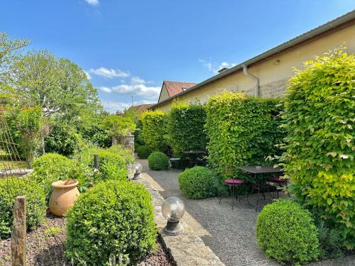 Hostellerie De Bretonnière - Groupe Logis Hotels