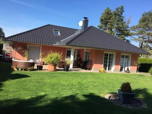 Seeliebe mit Sauna und nur 50 mtr. bis zum Strand in Senftenberg, Deutschland