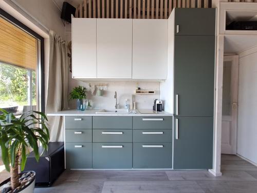 Facilities, Jaanilille Tinytalo-Sauna in Upa