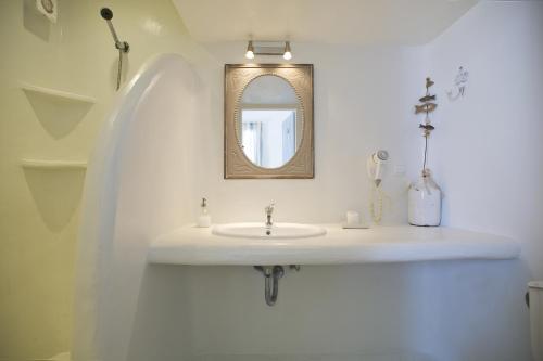 Superior Double Studio with Sea View  image 5