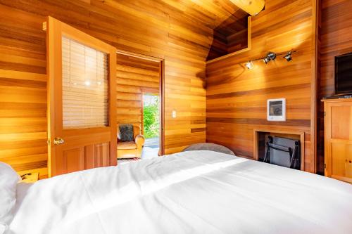 280-Penn Cove Overlook - image 31