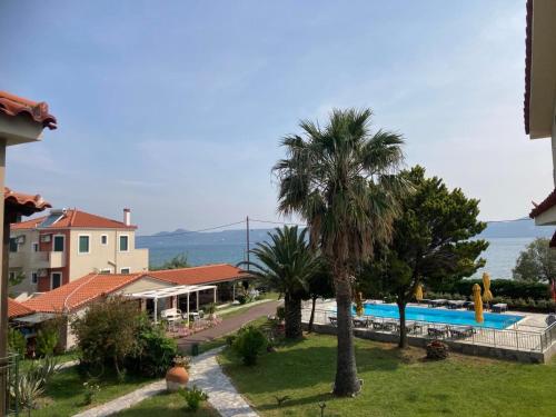 Ariadnes Holiday Accommodation II