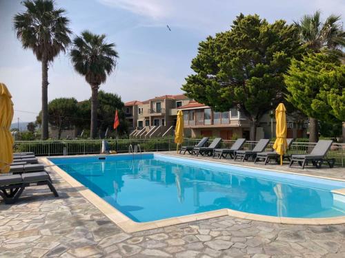 Ariadnes Holiday Accommodation II