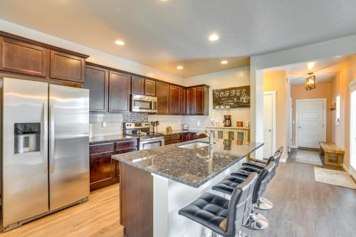 Family Home with Patio 12 Mi to Downtown Boise - image 13