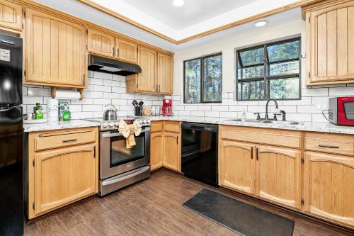 Hidden Spot - Desirable Fox Farm area of Big Bear