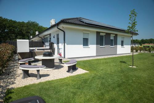 Garden, River&Lake Luxury I. Apartman in Vadkert
