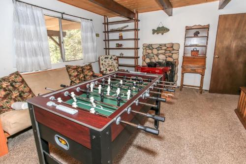 Chalet Georgia - Spacious and cozy home, conveniently close to the heart of Big Bear! in Big Bear Lake, USA