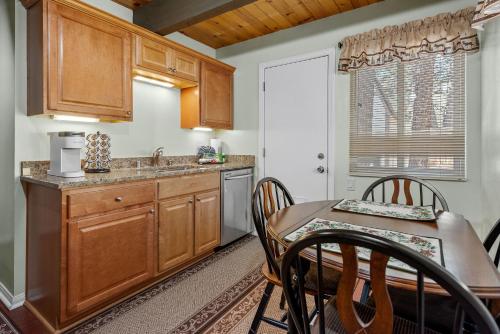 KCs Haven - Relax with the whole family at this peaceful cabin, Sugarloaf (foto 4)