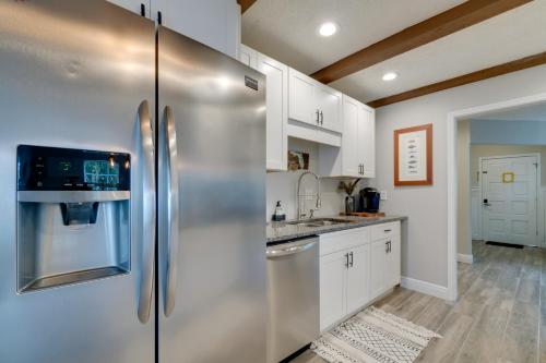 Florida Vacation Rental with Screened Lanai in Ocala, USA