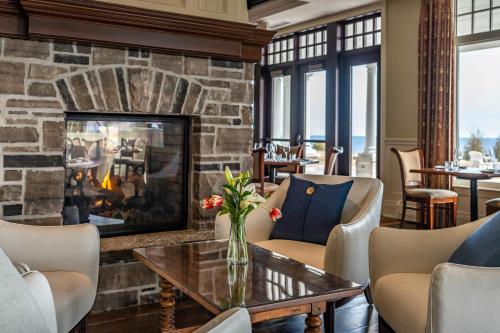 Restorāns, The Inn at Cobble Beach in Hogg (ON)