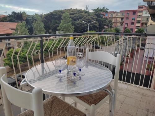  Don Aurelio in città, Ferienwohnung in Acireale